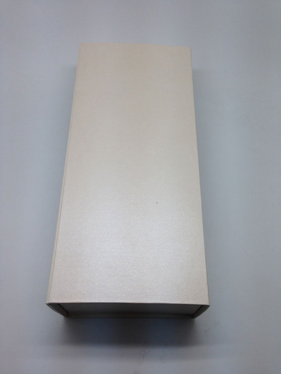 מארז קרטון לייין מתקפל סגור